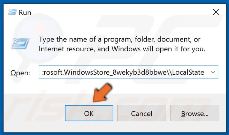 Go to the Microsoft Store cache folder