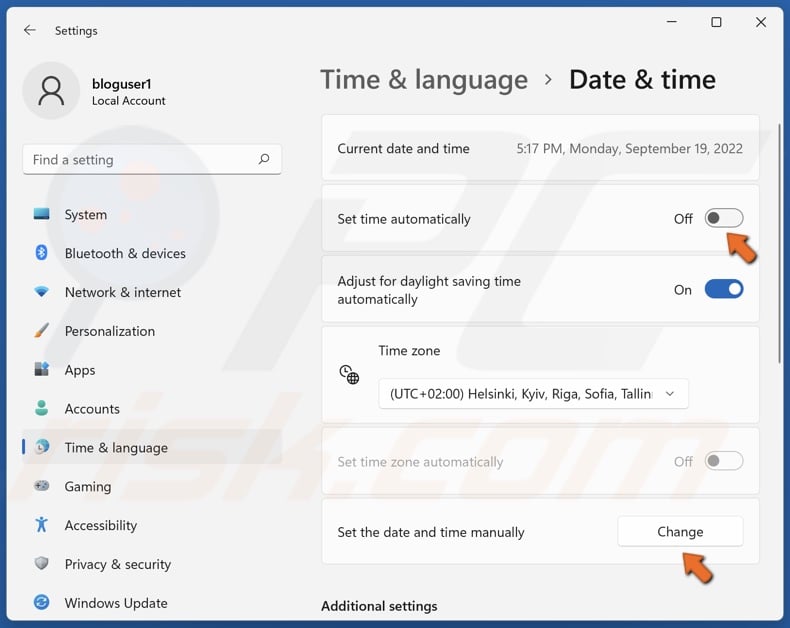 Toggle off Set time automatically and click Change