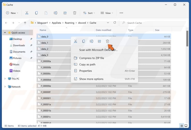 Select all files in the Discord cache folder, right-click the selection and click Delete