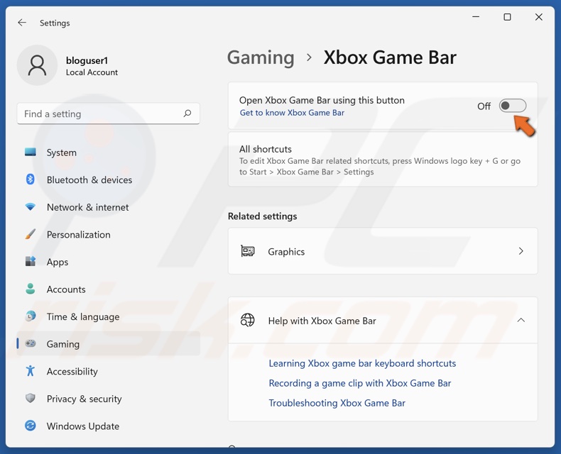 Toggle off Open Xbox Game Bar using this button