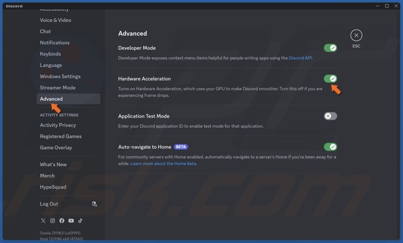 Select the Advanced panel and toggle off Hardware Acceleration