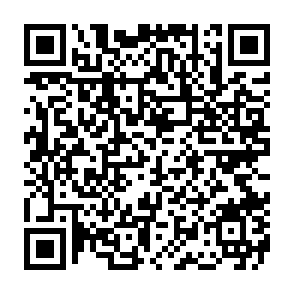 Ads by aromboples.com QR code
