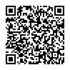 Ads by daemanon.com QR code