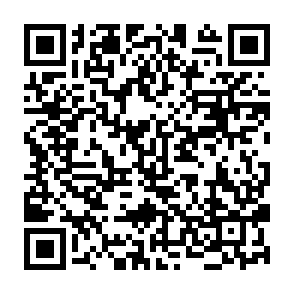 Ads by ellinfituns.com QR code