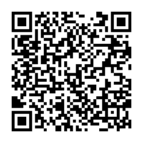 Ads by lowpedriliks.com QR code