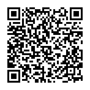Mail Queue Manager fake email notification QR code