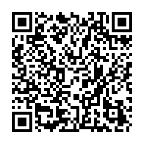 Ads by mencrodae.com QR code