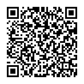Se7en virus QR code