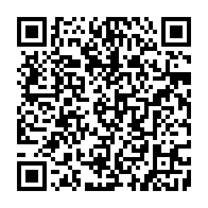 Ads by snescouremast.com QR code