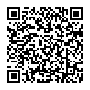 Ads by titanchainedge.com QR code