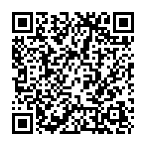 Fake WAR token giveaway QR code